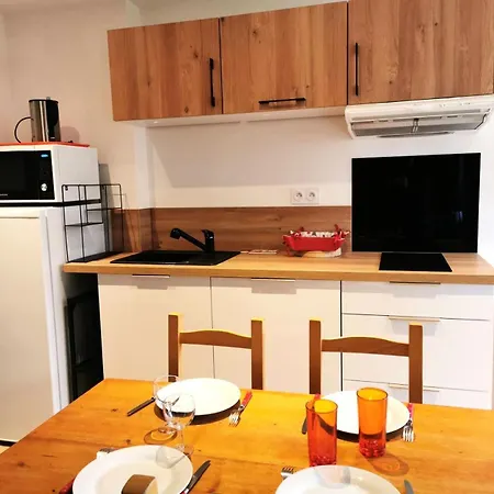 - Le 7 - Joli Divisible, Classe 2 Etoiles Mae-4514 Apartment Valmorel